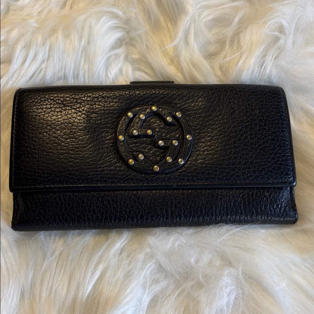 Gucci Black Studded Interlocking GG Design Wallet (Authentic) comes with COA